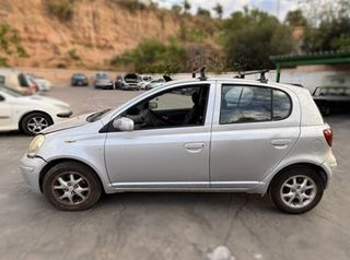 101186 centralita motor 0 281 011 649 toyota yaris