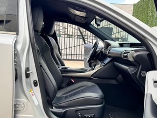 LEXUS IS 2.5 300h F Sport