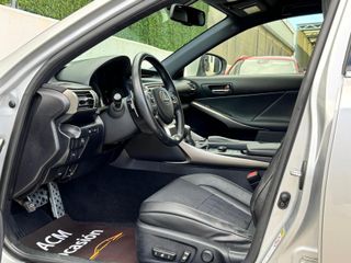 LEXUS IS 2.5 300h F Sport