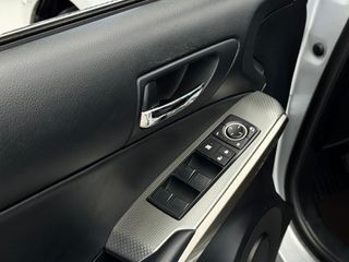 LEXUS IS 2.5 300h F Sport