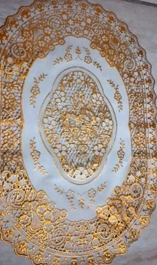 Set centri plastica beige/oro