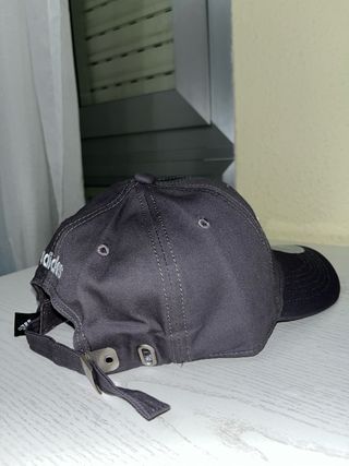Gorra Adidas Gris