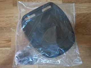 Encaixe para mala de mota