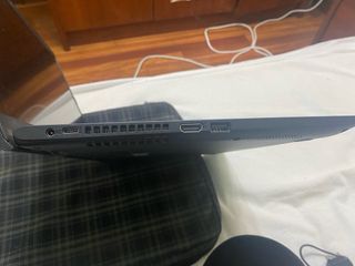 Ordenador Asus Negro