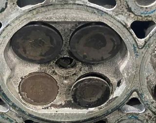 Culata 11040bc00a nissan micra (k12e) 1.2 119263