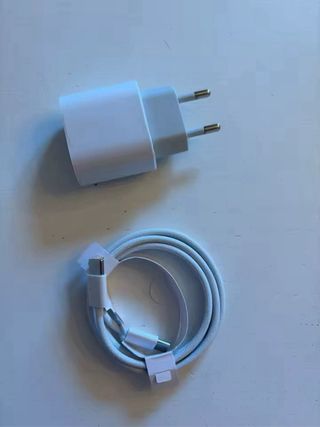 Cargador Rápido USB-C Blanco