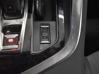 PEUGEOT 3008 1.5 BLUEHDI 130CV ALLURE PACK EAT8
