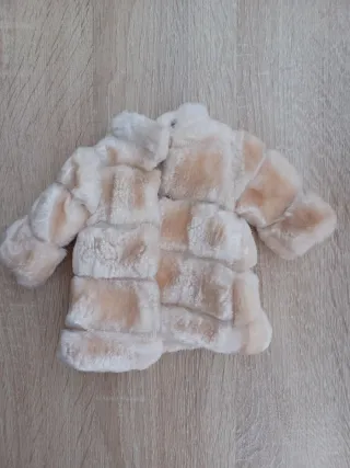 Conjunto Original Nancy. Abrigo vestido de Ion Fiz