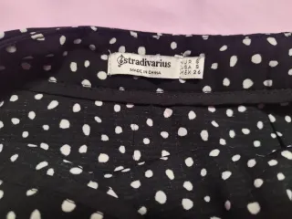 Falda corta estampada lunares