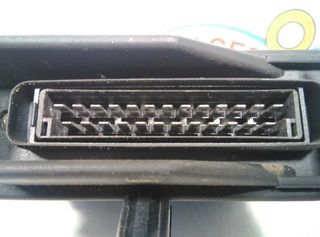 Centralita motor uce 90269401 opel ascona c 675220