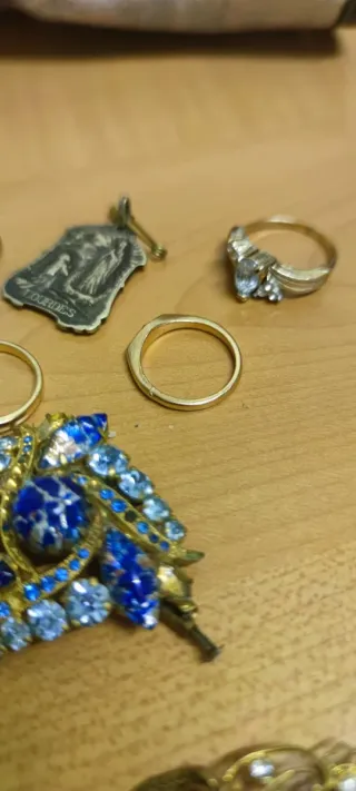 Lote Bisutería anillos broche colgantes