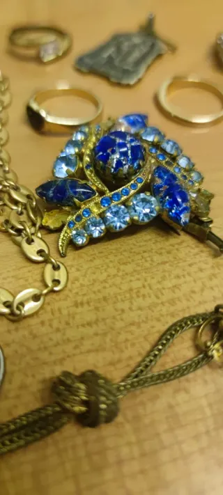 Lote Bisutería anillos broche colgantes