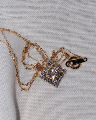 Colgante Oro Rosa 18k con Diamantes