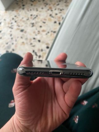 iPhone X 64GB Apple