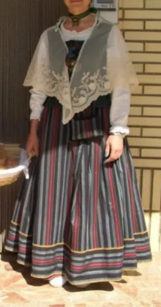 Traje regional mujer talla única