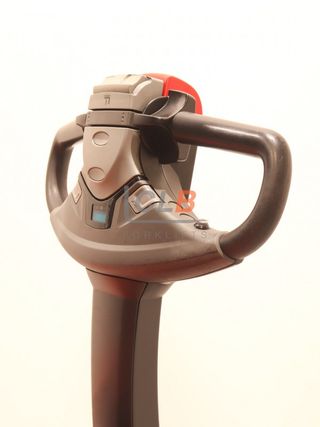 Ref. M-6563 Apilador Eléctrico TOYOTA SWE 140 Staxio