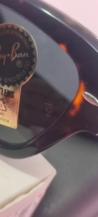 Occhiali da sole Ray-Ban State Street 0RB2186