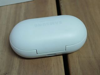 Samsung Galaxy Buds 2019 Auriculares inalámbricos