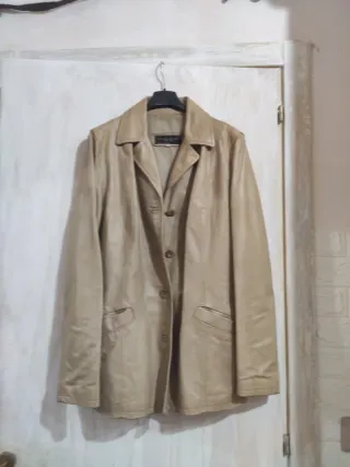 Giacca in vera pelle vintage beige