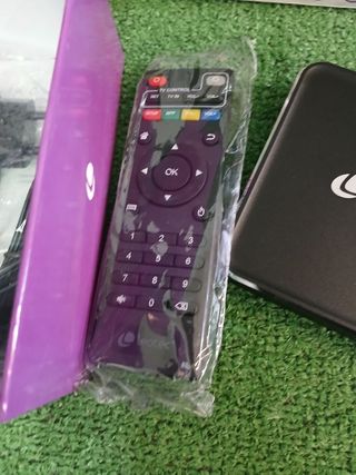 Leotec LETVBOX05 Android TV Box para televisor