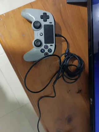 Consola PS4 Fat Sony Negra