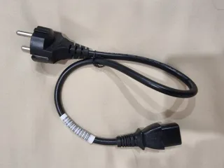 PlayStation 3 com 2 comandos originais.