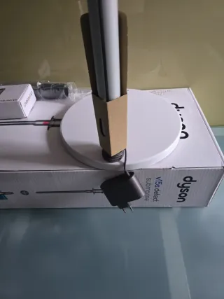 Dyson V15 base de carga vertical