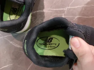 Scarpe New Balance Bambino numero 20