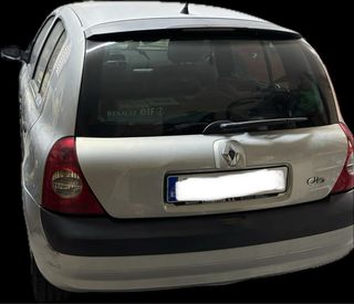 Renault Clio 2003
