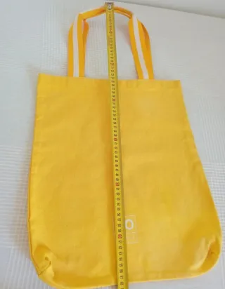 Borsa tela gialla con logo Carpisa GO