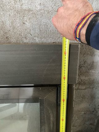 Ventana aluminio oscilobatiente