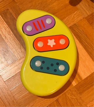 Tambor, xilófono y maracas para bebé