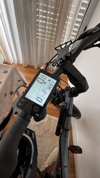 Bicicleta Eléctrica Trekking Doble Amortiguación