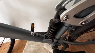 Bicicleta Eléctrica Trekking Doble Amortiguación