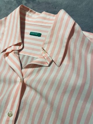 Camisa de rayas rosa y blanca United Colors of Ben