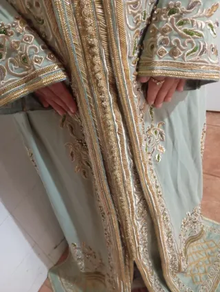 Takchita Marroquí Verde y Dorado