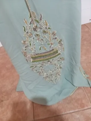 Takchita Marroquí Verde y Dorado