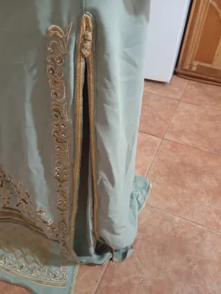 Takchita Marroquí Verde y Dorado