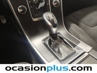 Volvo XC60 D3 Kinetic Auto 100 kW (136 CV)