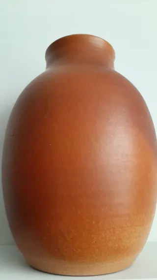 Jarrón grande firmado Aguade