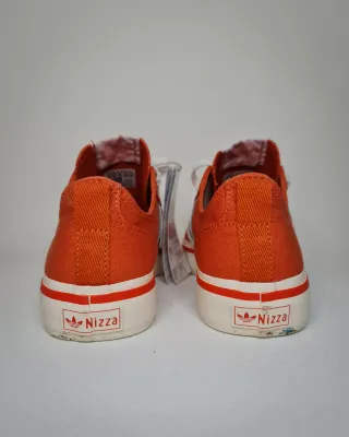 Adidas Nizza RF74. EUR.40
