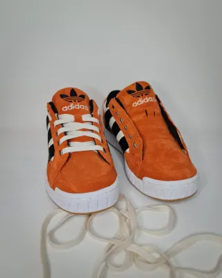 Adidas LWST. EUR.38