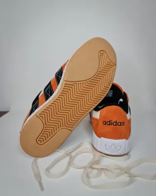 Adidas LWST. EUR.38