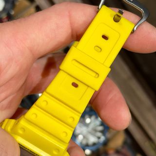 G-Shock DW-5600vt Gold's Gym edicion especial