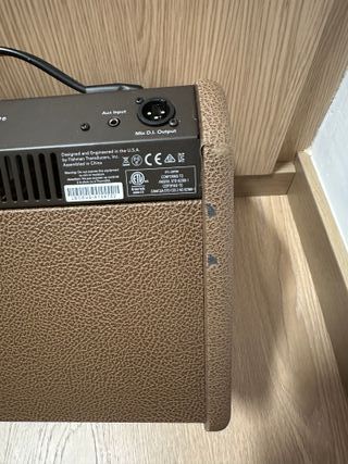 Amplificador Fishman Mini Charge