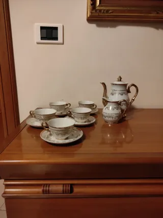 Set 5 Tazzine Caffè Porcellana Oro