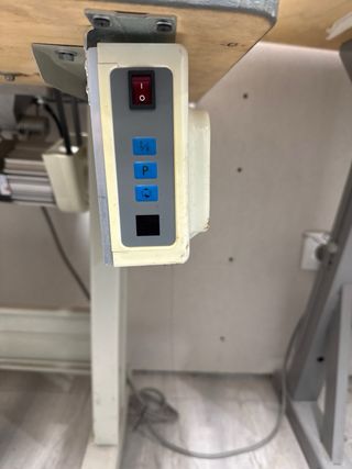 Máquina de coser industrial Cowboy para cuero