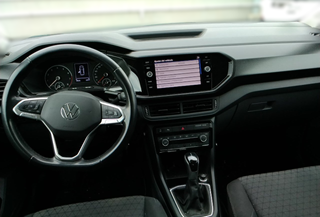 Volkswagen T-Cross 1,0TSI 110CV. Advance DSG