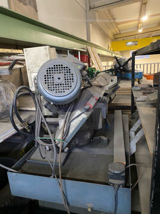 Sierra de cinta profesional