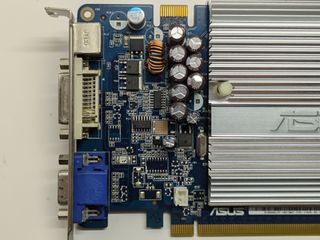 Scheda video Asus Nvidia Geforce EN7600GS graphics